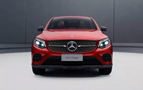 奔馳GLC轎跑SUV正式上市，新車價46.08萬元起