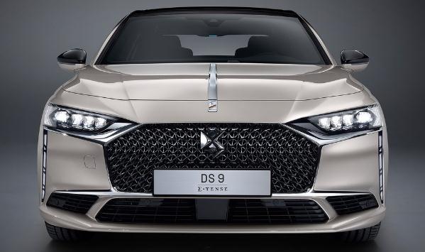 DS 9上市，“玻璃金字塔”的尾燈設(shè)計理念（顏值和實力是匹配的）