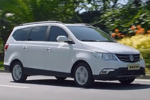 七座寶駿730價格表，在售七座商務(wù)車售價6萬起