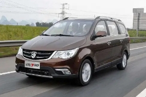 寶駿730油耗多少錢一公里，花費(fèi)大概7-9毛（百公里油耗實(shí)測(cè)7L起）