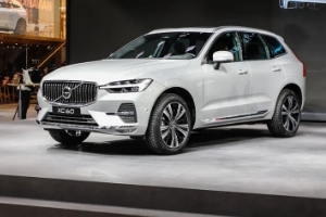 xc60降價(jià)15萬(wàn)，全新上市的2023款降價(jià)7.8萬(wàn)（降價(jià)15萬(wàn)消息不可靠）