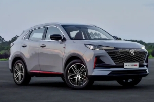 長安cs55plus自動(dòng)擋落地價(jià)，全款落地11萬起（分期落地首付萬）