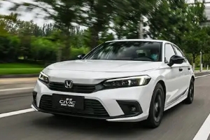 本田思域怎么樣，新款車型搭載1.5T+CVT動(dòng)力（綜合油耗不到6L）