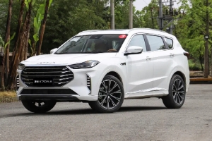 奇瑞捷途x70plus報(bào)價(jià)及圖片，在售2021款報(bào)價(jià)7萬(wàn)起