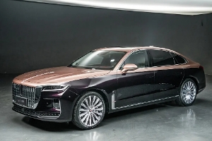 紅旗h9新款2022款價(jià)格，市場(chǎng)給出最新款報(bào)價(jià)30萬起