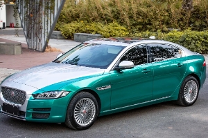 汽車改色貼膜需要辦理什么手續(xù)，改色面積超過30%需要去報備