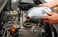 毀發(fā)動(dòng)機(jī)的十大壞習(xí)慣，一個(gè)可讓發(fā)動(dòng)機(jī)報(bào)廢