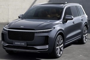 理想one汽車(chē)報(bào)價(jià)及圖片 最新款理想one售價(jià)34萬(wàn)(分期首付10萬(wàn))