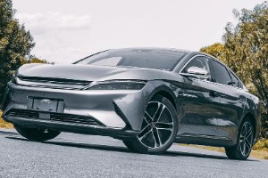 比亞迪漢分期每月還多少 每月需要花費(fèi)4510元(分期首付6萬)