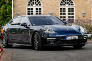 帕拉梅拉2022款價(jià)格 新款帕拉梅拉售價(jià)111萬一輛