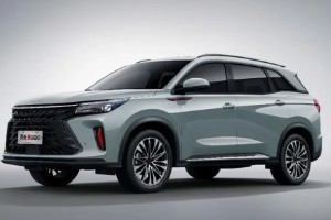 風(fēng)光新580六座多少錢(qián) 新580六座8萬(wàn)一臺(tái)(第七年保值率46%)