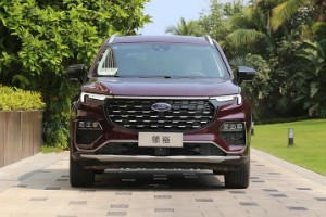 福特領(lǐng)裕油耗實(shí)際多少 百公里油耗實(shí)測(cè)11.8L(一公里消耗9毛錢(qián))