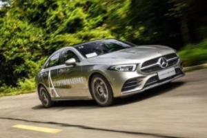 20萬左右的奔馳車有哪幾款 奔馳A級、奔馳B級、奔馳威霆三款車型