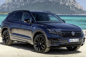 沃爾沃xc90和途銳哪個車好 途銳動力更強(qiáng)(xc90車長4.9米)