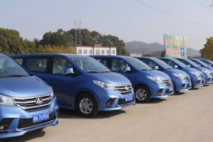 私家車及營運車輛幾年報廢 營運出租8年、中型15年、私家車輛不報廢