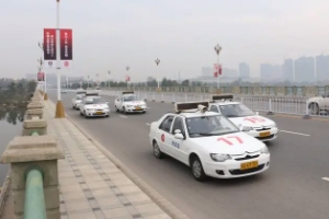 考駕照考試緊張怎么辦 熟練掌握在報名考試（放輕松、不緊張）