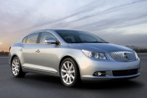 別克君越怎么樣 安全配置豐富、發(fā)動機動力充沛、車身外觀霸氣