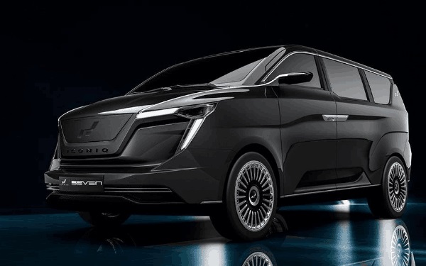 艾康尼克的車(chē)標(biāo)歷史 跑車(chē)設(shè)計(jì)師