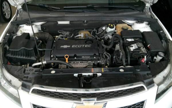 科魯茲發(fā)動機(jī)系列介紹 科魯茲發(fā)動機(jī)故障燈亮怎么回事	