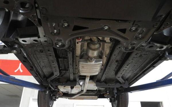 底盤(pán)裝甲有用嗎 底盤(pán)裝甲對(duì)汽車(chē)有哪些影響