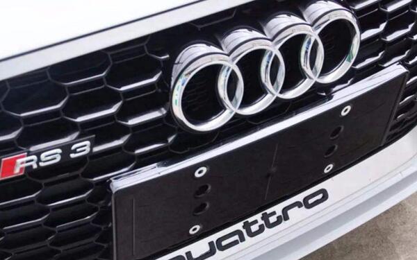 奧迪車(chē)標(biāo)的背后故事 四個(gè)圓環(huán)是什么意思