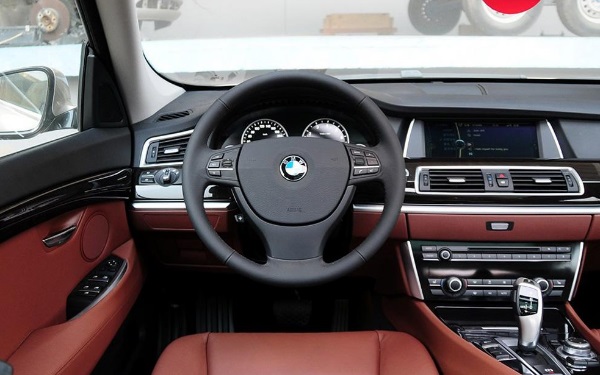 寶馬旗下高端商務(wù)車 寶馬5系gt價格多少