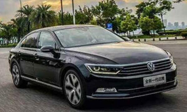 邁騰和帕薩特哪個好,2020款帕薩特更具吸引力（口碑好）