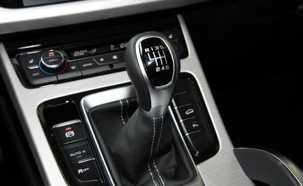 手動擋和自動擋哪個好，區(qū)別有哪些（自動擋方便）