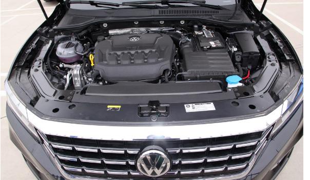 雅閣和帕薩特哪個(gè)好，風(fēng)格不同（誰更強(qiáng)）