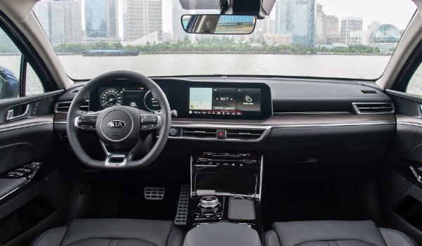 起亞K5凱酷新增車(chē)型上市，配置DAW駕駛員疲勞提醒