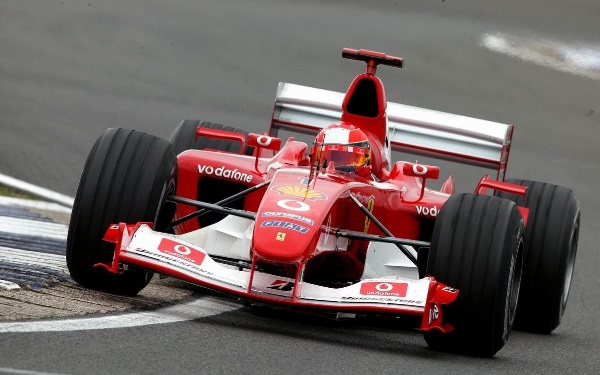 f1賽車(chē)最高時(shí)速是多少 理論時(shí)速不超過(guò)400公里