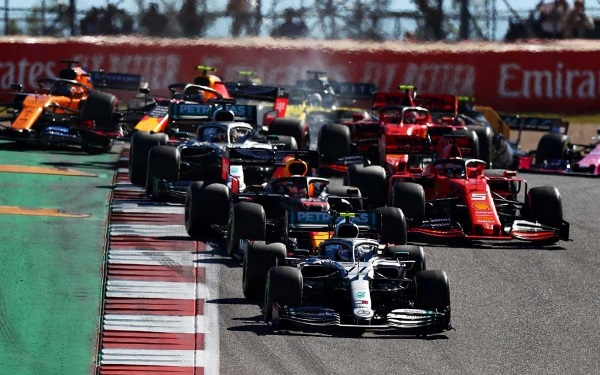 f1車手考的是什么駕照 f1超級(jí)駕駛執(zhí)照