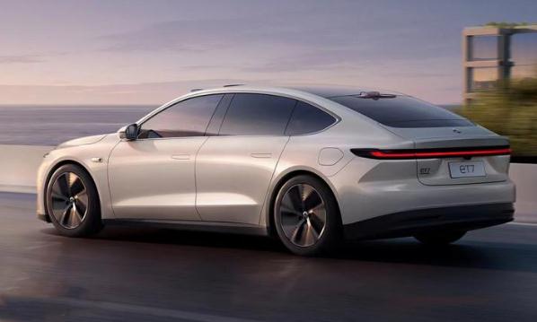 蔚來(lái)首款轎車ET7上市，一款超過(guò)了特斯拉的車型