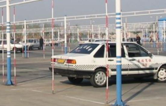 學車c1和c2哪個好，C1更受歡迎