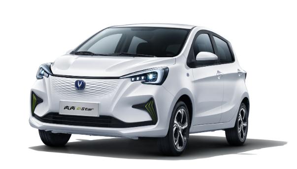 長(zhǎng)安奔奔E-Star國(guó)民版，只需30分鐘即充到80%