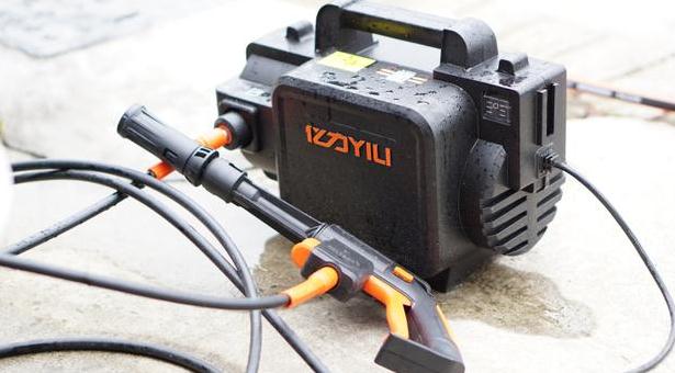 家用高壓洗車機多少錢一個，億力YLQ5630C-130A 經(jīng)濟實惠帶回家