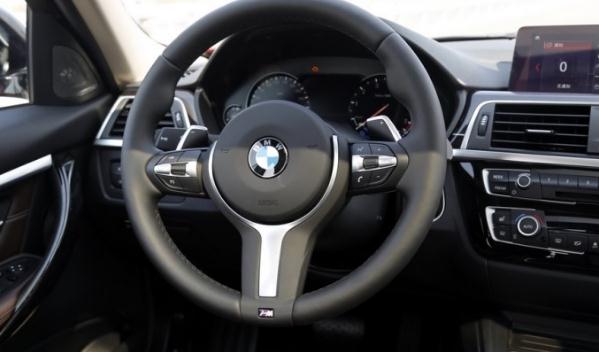 30萬買什么車好，寶馬3系（有面子）