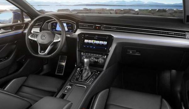 新款大眾帕薩特，更加奢華有檔次（動(dòng)力顏值大升級(jí)）