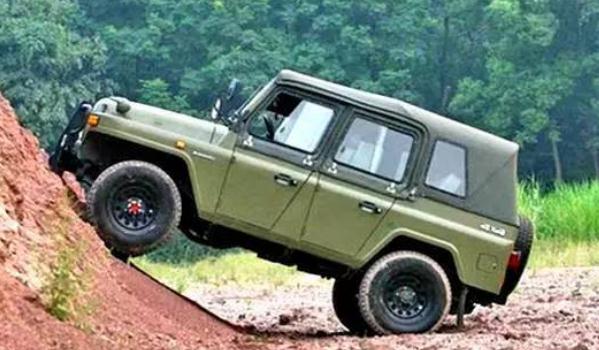 北汽制造BJ212新增車(chē)型上市，價(jià)格親民(值得推薦)