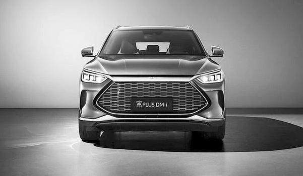 宋PLUS DM-i上市，超強動力快人一步（新潮流的顏值搭配）