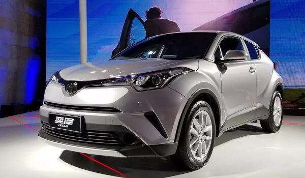 16萬2.0L發(fā)動機推背感十足 豐田suv車型大全