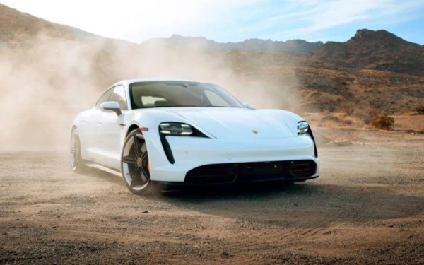 保時捷taycan自動駕駛系統(tǒng) 保時捷taycan駕駛感受如何