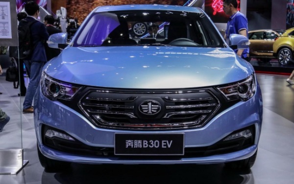 奔騰b30ev電動車怎么樣 最大續(xù)航里程可達230km