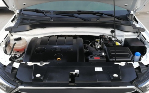 奔騰x40是寶來發(fā)動(dòng)機(jī)嗎 奔騰x40動(dòng)力怎么樣