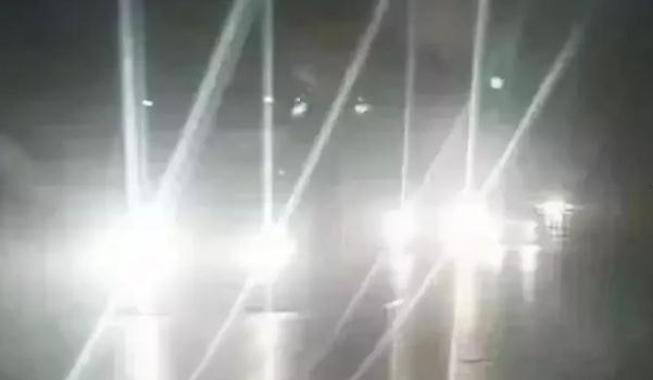 什么是遠光燈，正確使用遠光燈（文明駕車）