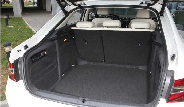 什么是電動后備廂，智能化的簡單（開啟和關(guān)閉都隨心所欲）