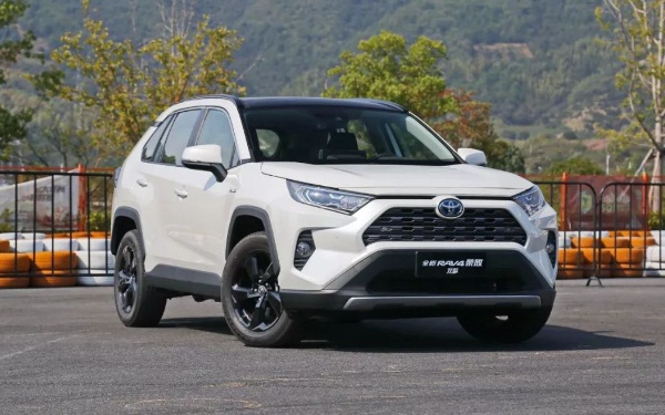 2021年25-30萬SUV推薦 探岳、昂科威、榮放怎么選