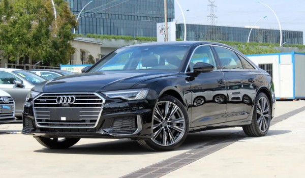 奧迪a6l和寶馬5系哪個(gè)好 寶馬5系空間大(頂配僅售55萬(wàn))