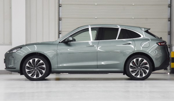 問(wèn)界m5哪個(gè)顏色好看 陶瓷白好看(采用五款配色)