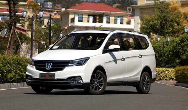 寶駿730油耗多少真實(shí)油耗 實(shí)測(cè)百公里油耗為7.76-10.83L